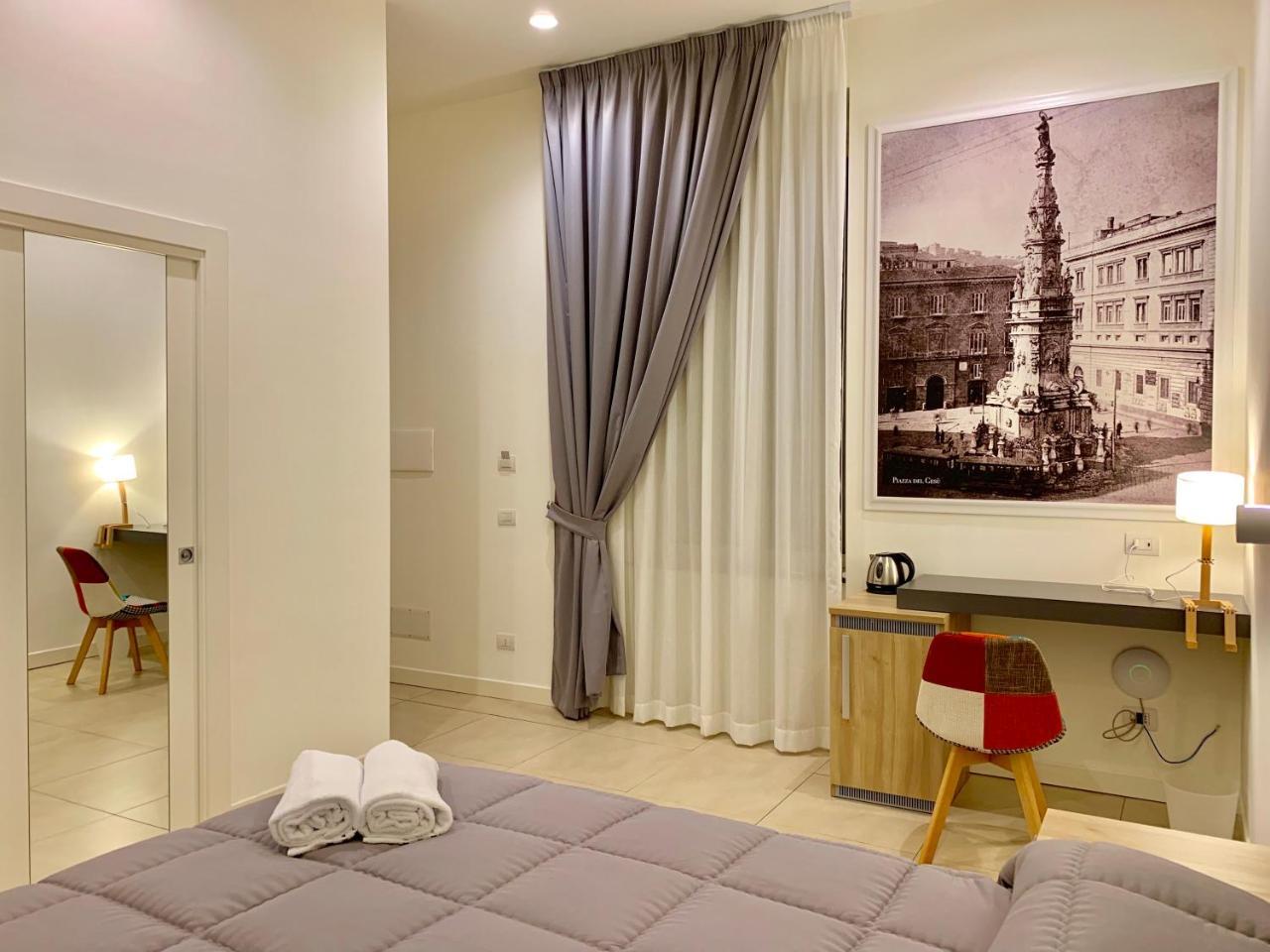 Napoli Squares Suites Exterior foto