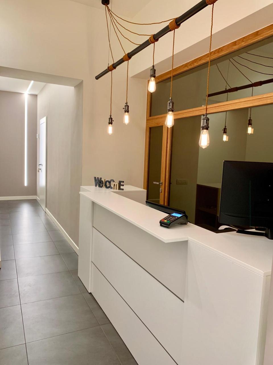 Napoli Squares Suites Exterior foto