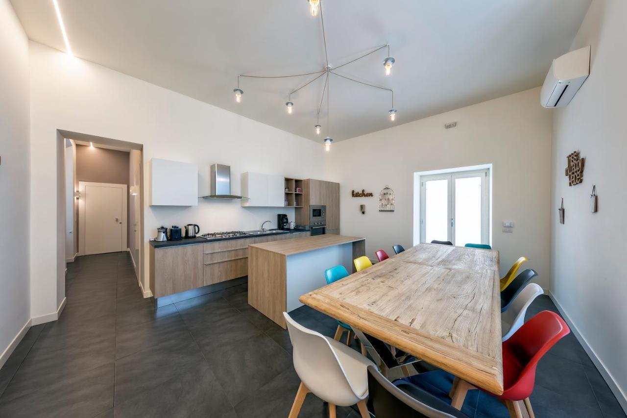 Napoli Squares Suites Exterior foto
