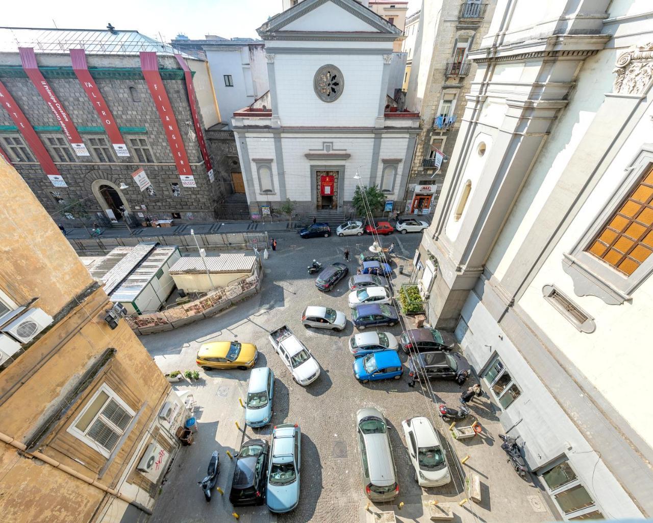 Napoli Squares Suites Exterior foto