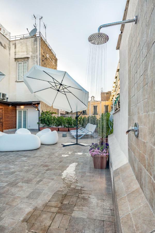 Napoli Squares Suites Exterior foto